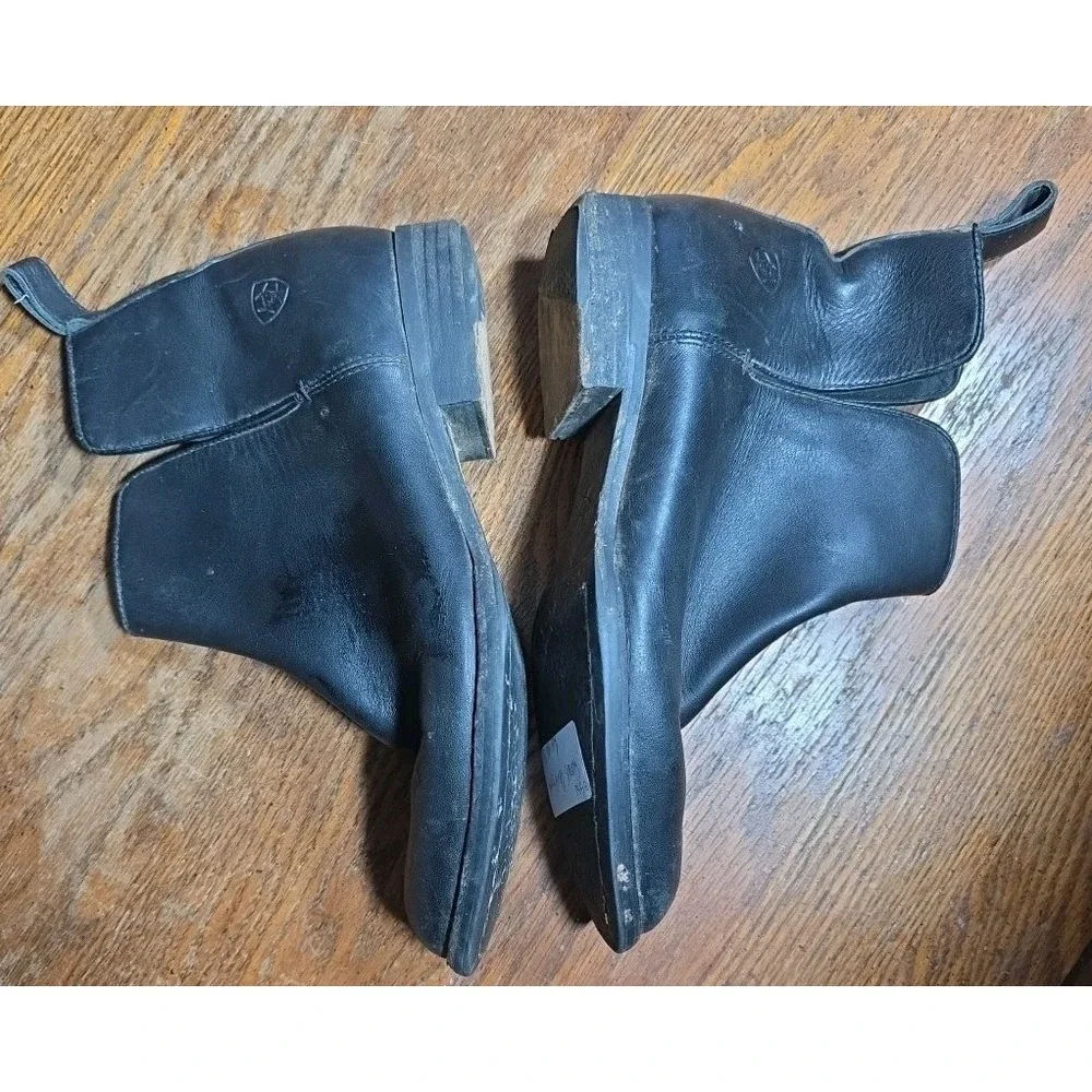 Ariat‎ Booties Chelsea boots Women's 7.5 Slip On Side Slit Black Leather